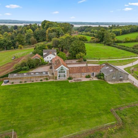 Lodge Barn Lydney Bagian luar foto