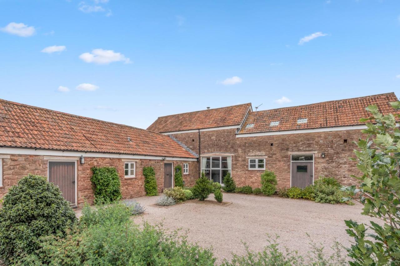 Lodge Barn Lydney Bagian luar foto